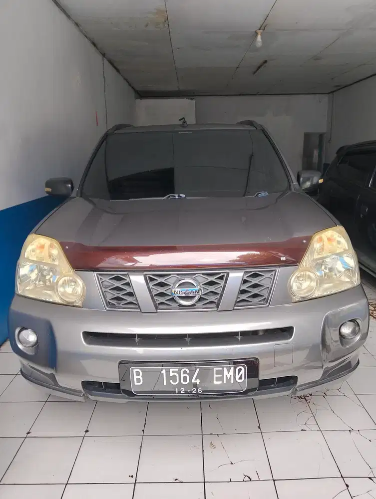 Nissan X-Trail 2010 Bensin