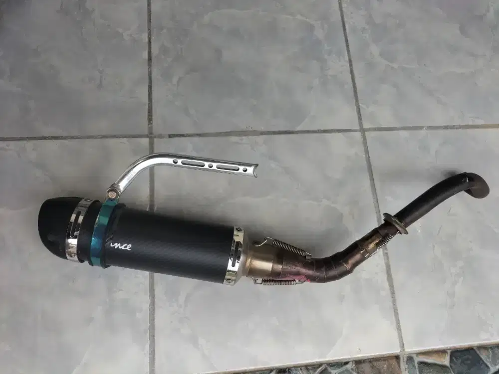 Knalpot LeoVince Full System/Slip-On Second Kondisi Istimewa