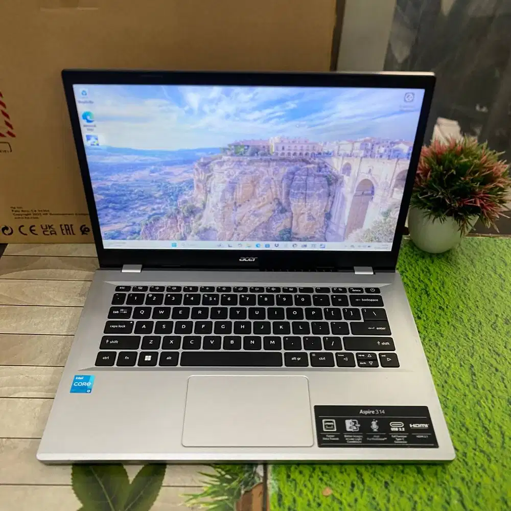Acer Aspire 3 A314-36M Core i3-N305 RAM 8GB SSD 512GB 14 FHD Win 11