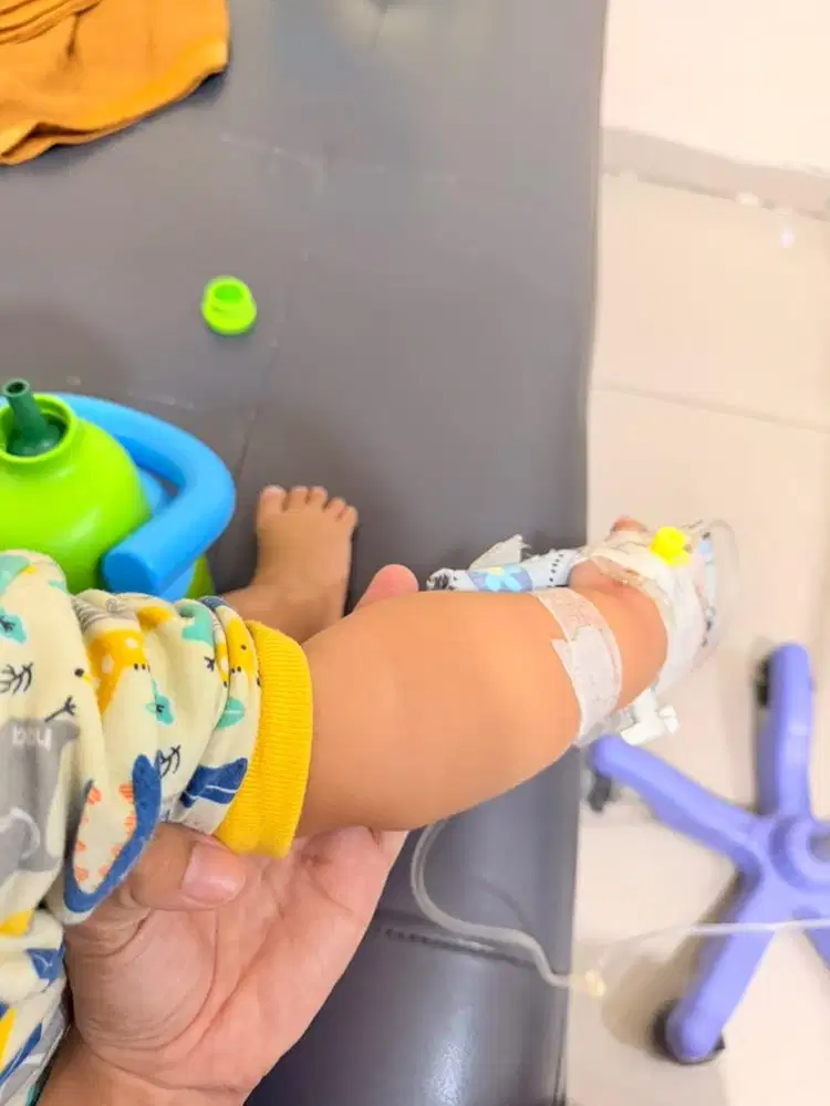 Babysitter menginap dekat rs siloam rawalumbu