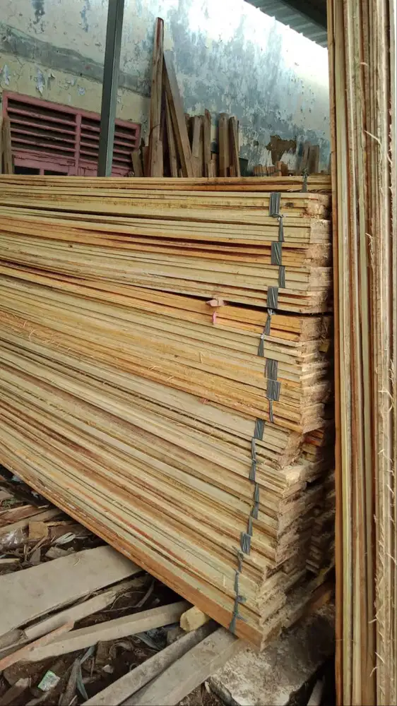 Supplier kayu lokal dan sebrang