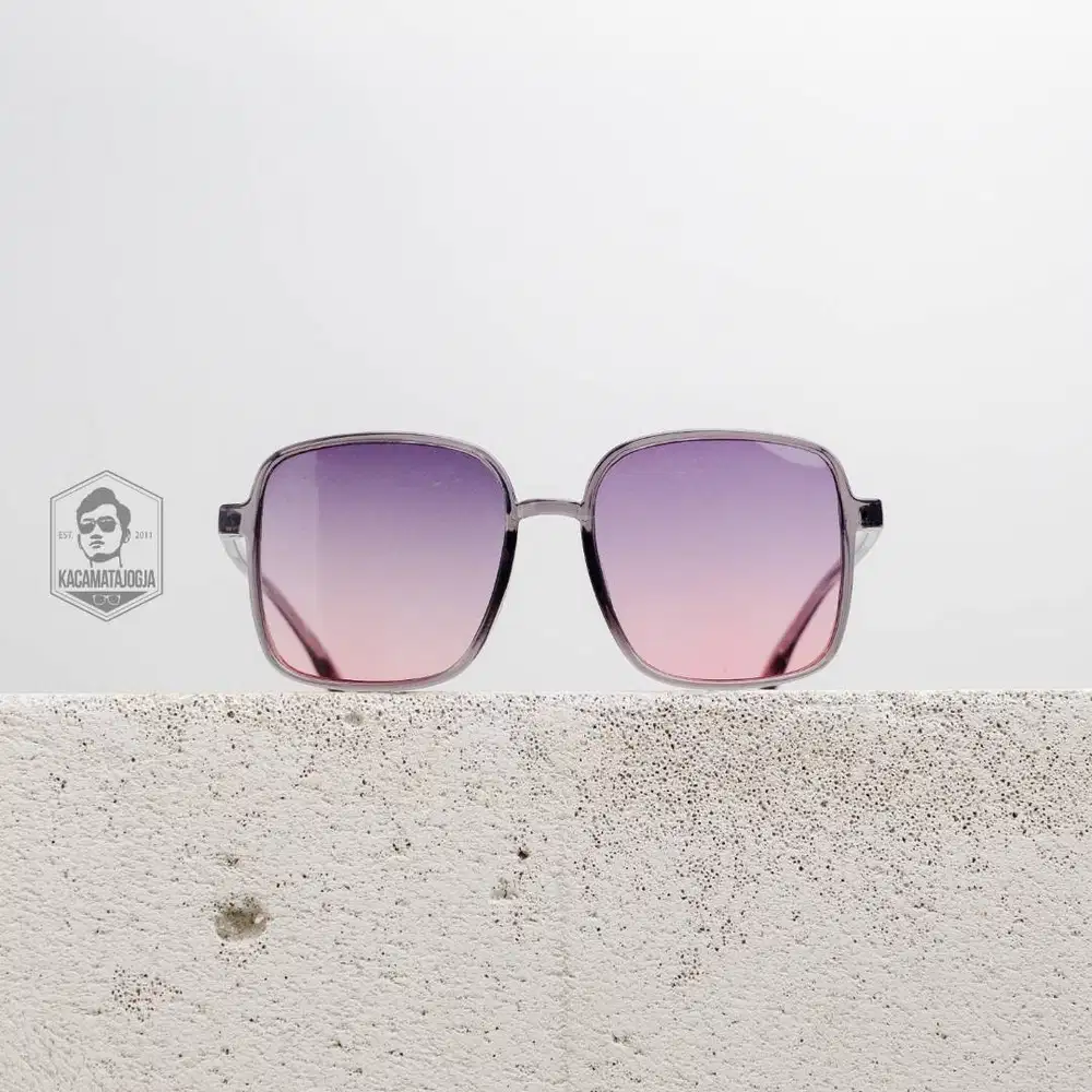 Kacamata Jogja - Kacamata Sunglasses Oversized Anti Silau - Dawala 02