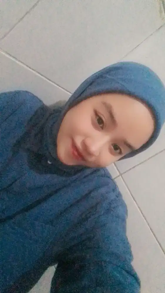 MENCARI LOWONGAN PEKERJAAN.