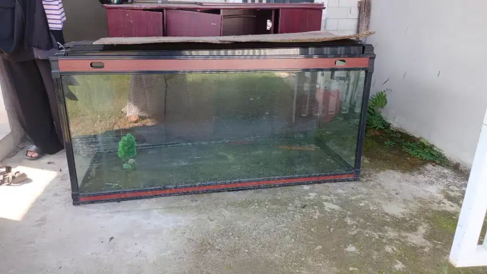 JUAL CEPAT AQUARIUM UK BESAR