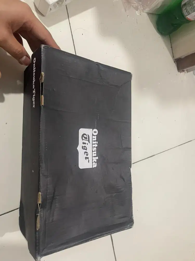 onitsuka tiger tokuten