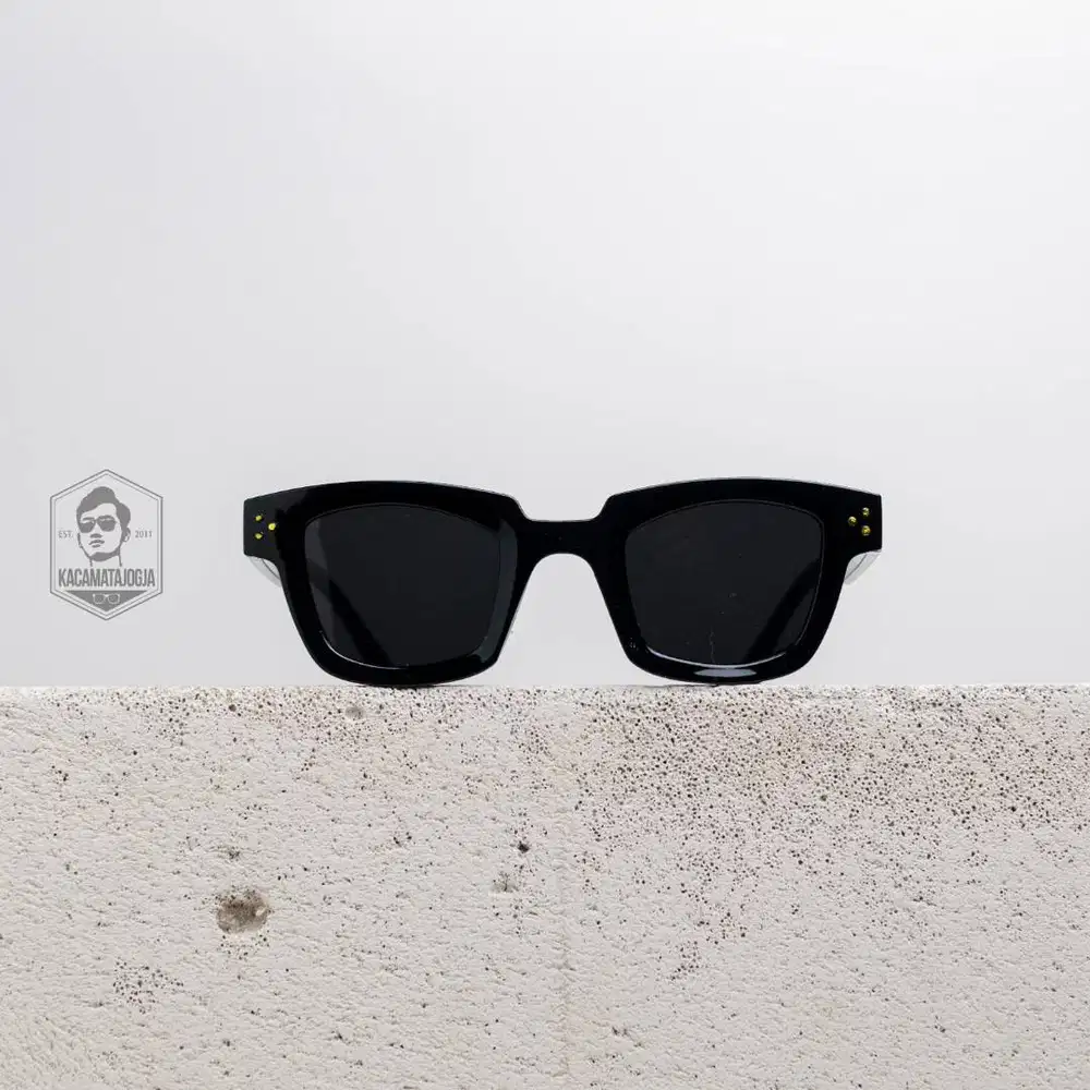 Kacamata Jogja - Kacamata Hitam Kotak Fancy Sunglasses - Alina 02