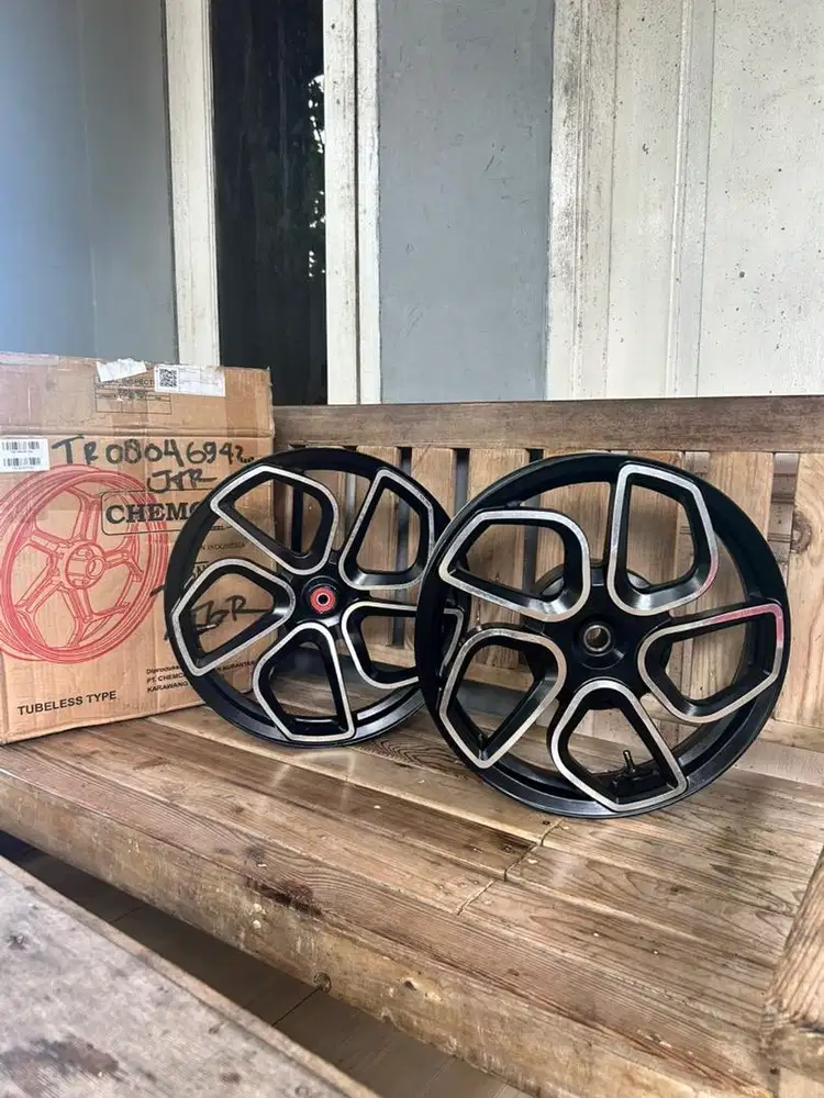Velg Chemco Motor Honda