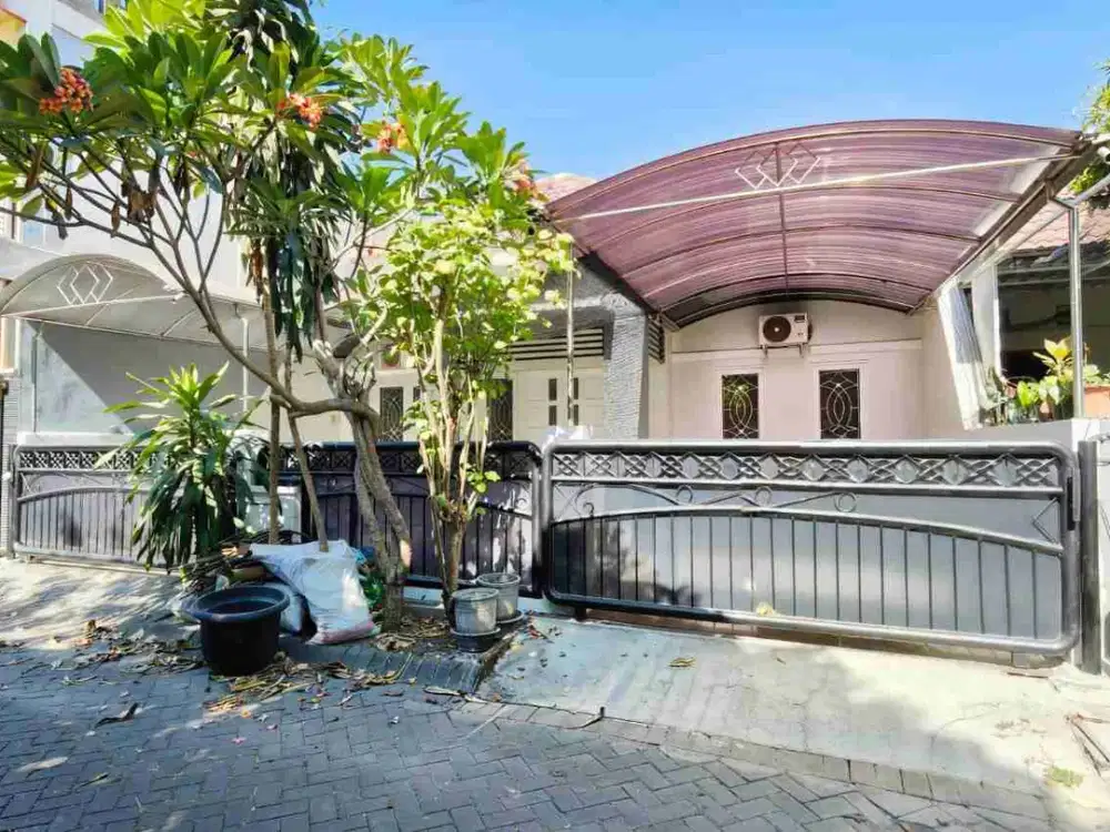 Rumah Minimalis Siap Huni di Palm Spring Jambangan