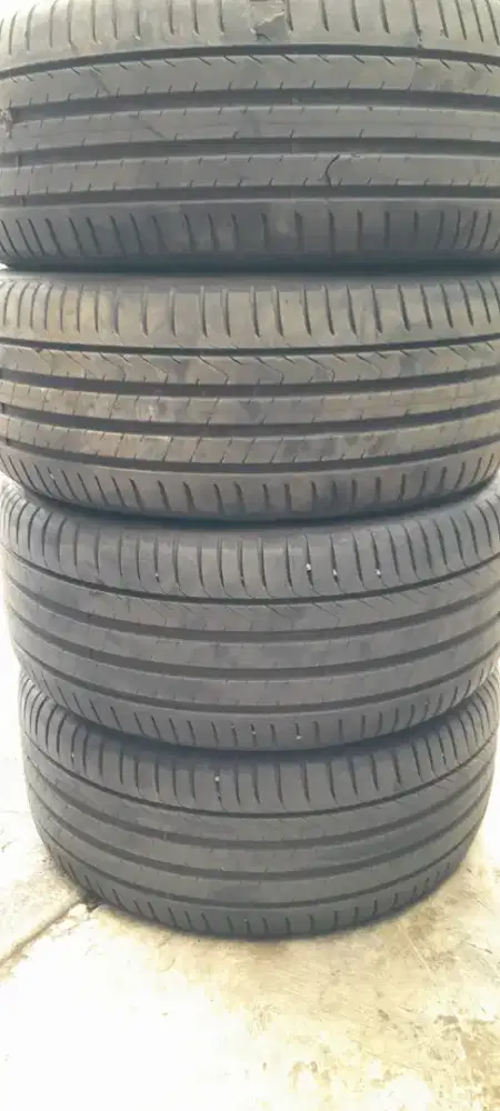 Pirelli 245 40 R18 & 225 45 R18