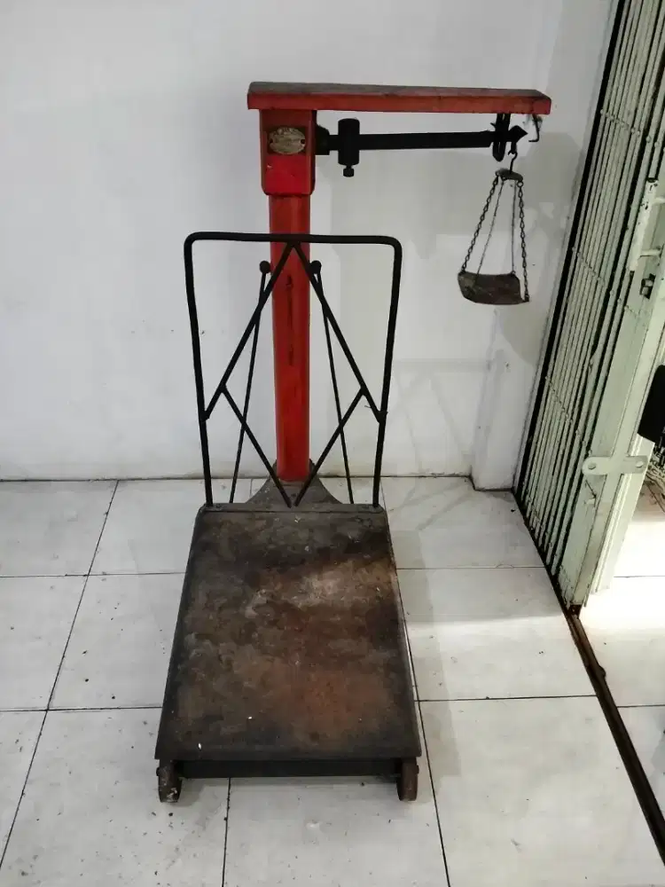 Timbangan bekas