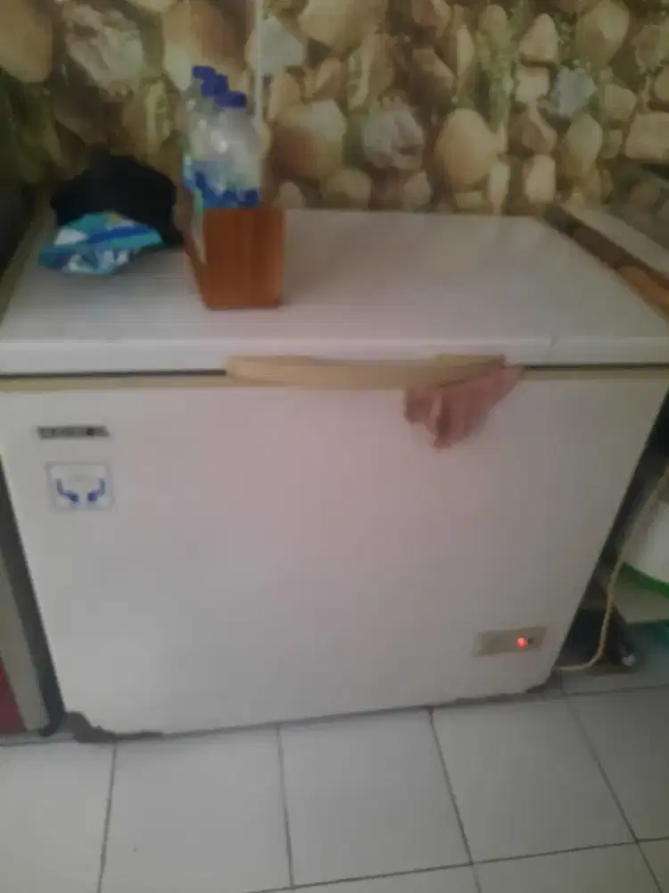 Dijual Freezer box restaurant