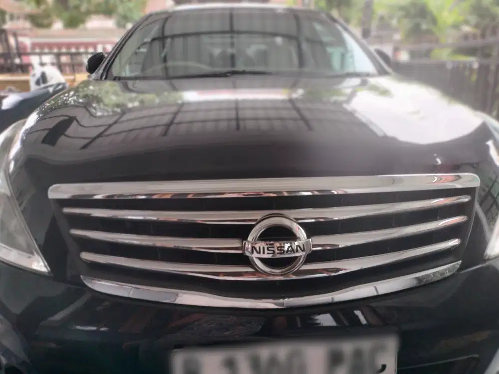 Nissan Teana 2010 Bensin