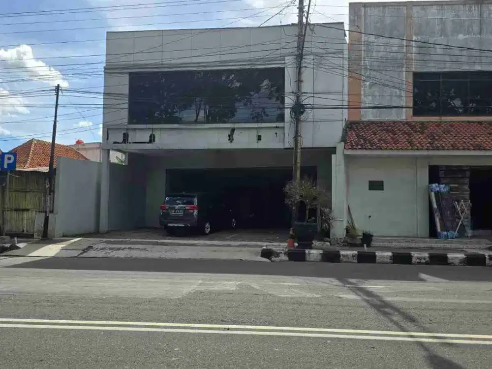 Ruang Usaha Super Strategis di Jalan Jendral Sudirman Sukoharjo