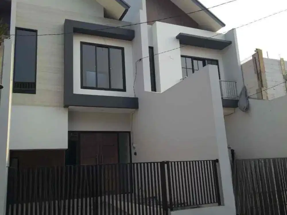 Baru gress‼️Dijual rumah baru medokan asri-Rungkut