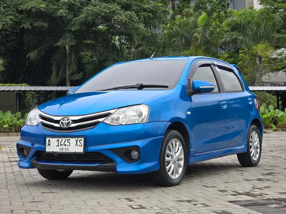 Toyota Etios Valco E MT 2015 Bensin