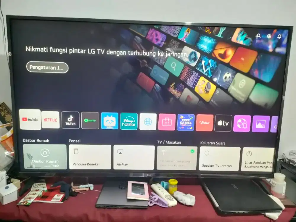 TV LG model 55 UN7200PTF