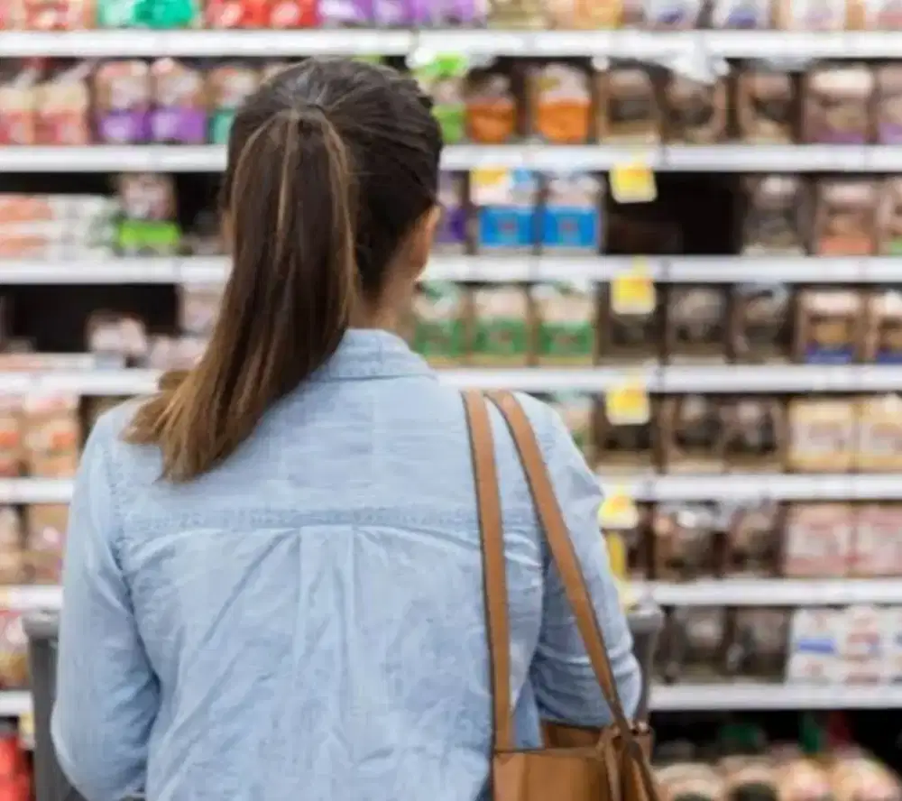 Karyawati untuk di Toko