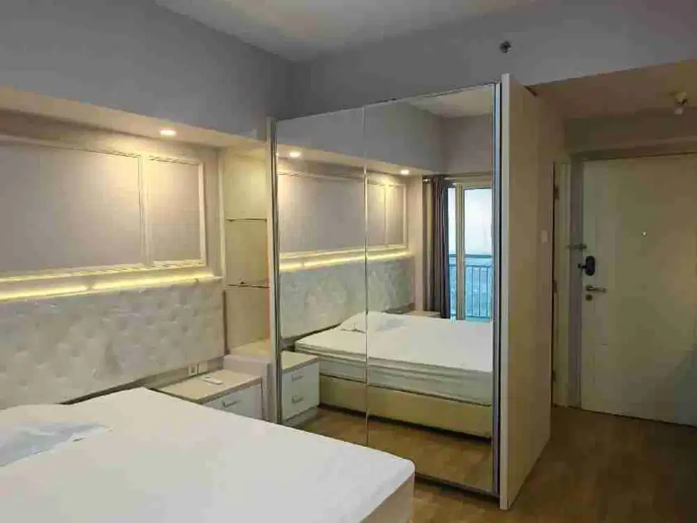 Apartemen Tanglin studio plus View city Full Furnish High Floor