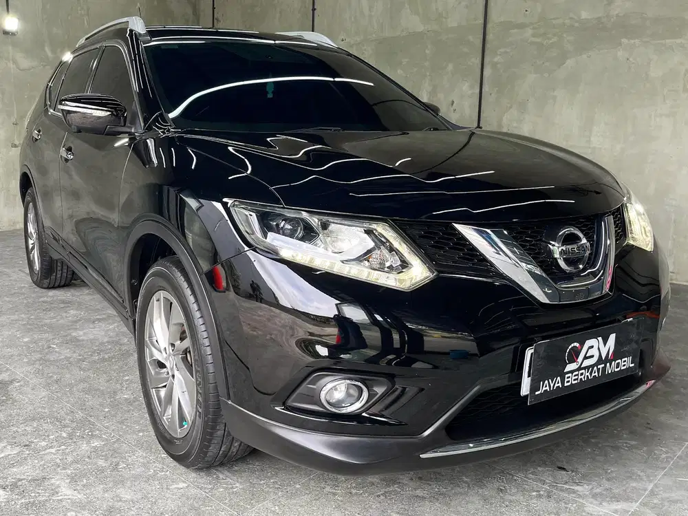 Nissan X-Trail T32 2.5 AT 2017