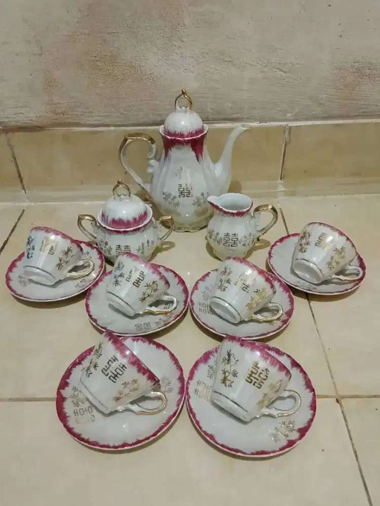 Set Cangkir Teko Keramik Antik Motif Double Happiness Gold SuperLangka