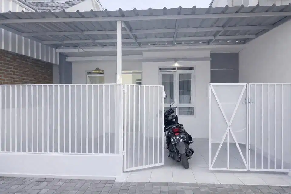 Dijual Rumah Garut Take Over Perumahan Arumaya Blok B5