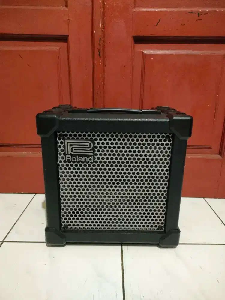 Ampli Gitar Roland Cube 15XL