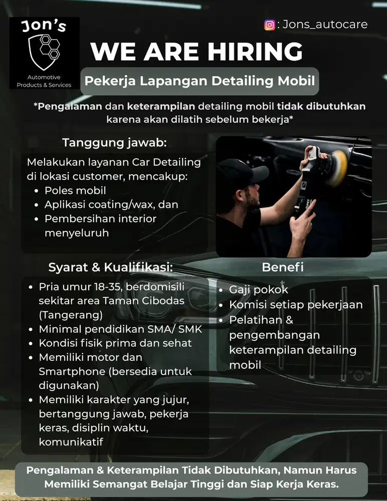 Pekerja Lapangan Detailing Mobil