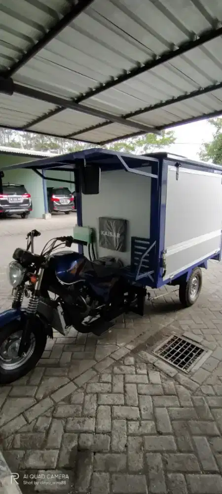 Kurir + bersih2 + angkut2