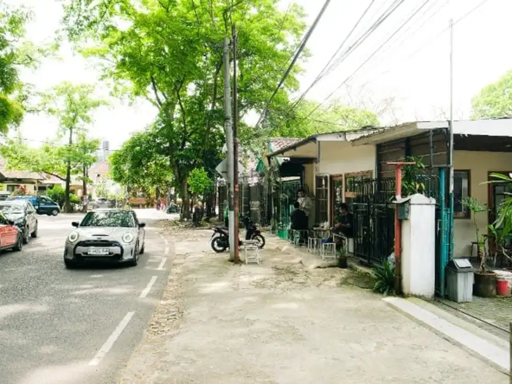 Sayap Riau Area Jl. Bengawan Cihapit