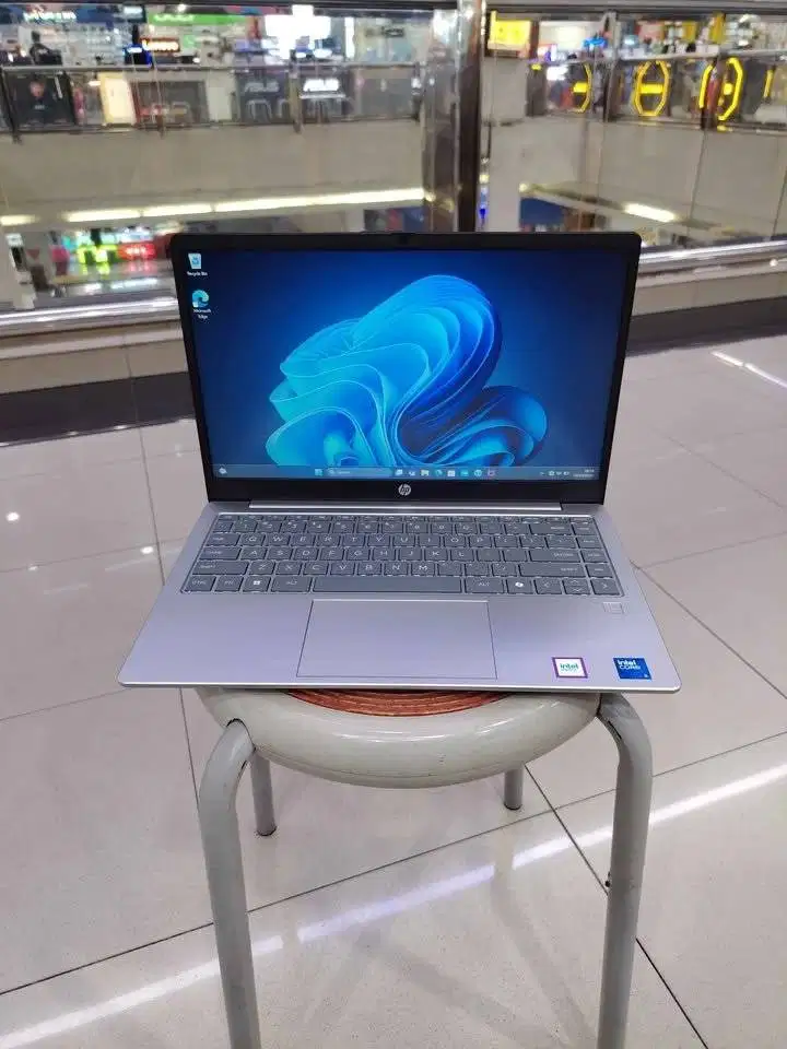 HP 14 EP1733TU Intel Core 5 120U 8GB SSD 512GB 14′′ W11+OH2024+M365