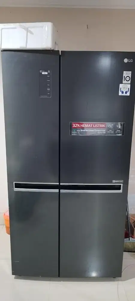 Kulkas LG side by side inverter second