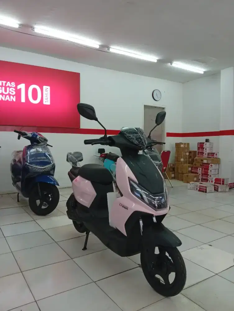 SEPEDA LISTRIK UWINFLY D66A