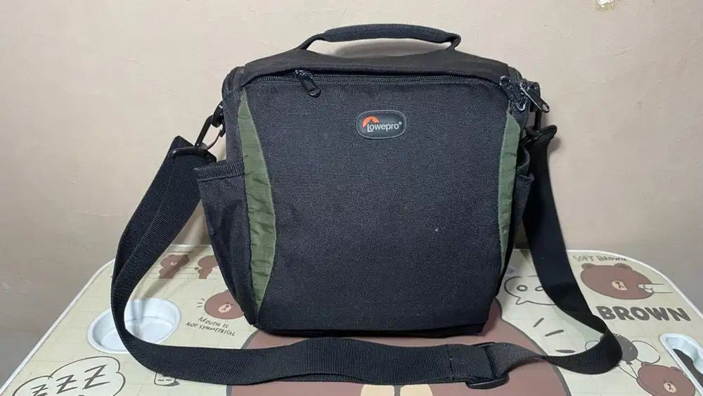 Tas kamera lowepro murah