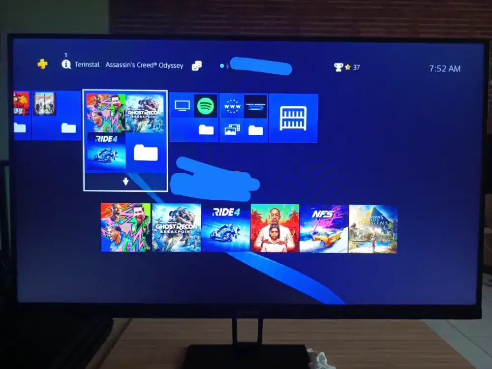 PS 4 pro 1TB full set (ada game)