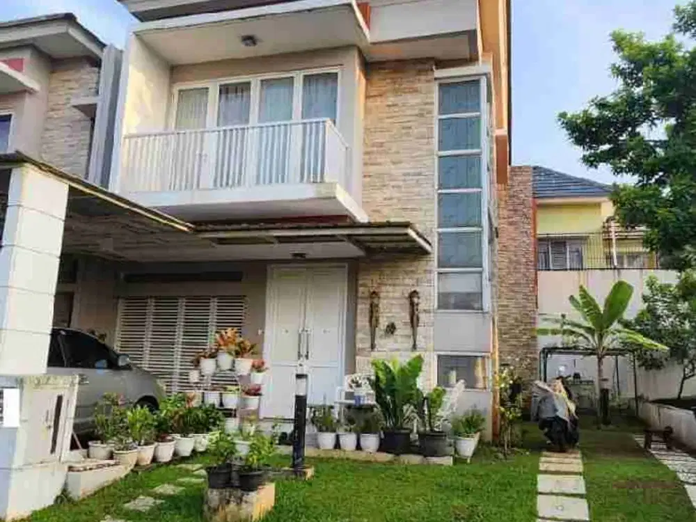 Dijual Rumah 2 Lantai di Palm Summarecon Bekasi