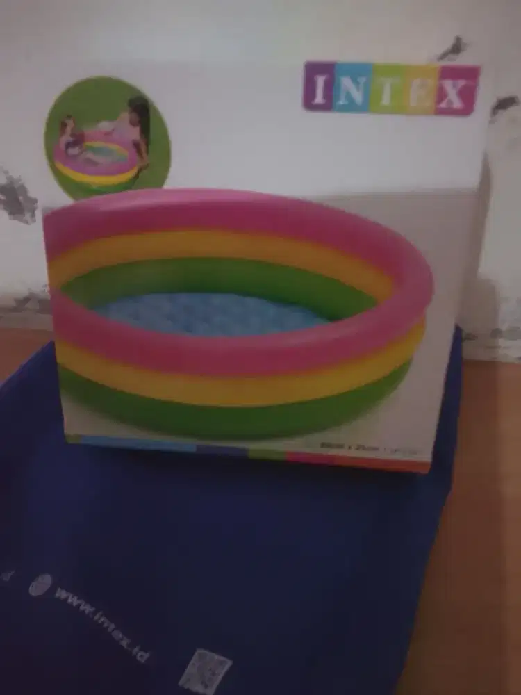 Kolam Renang Karet kecil