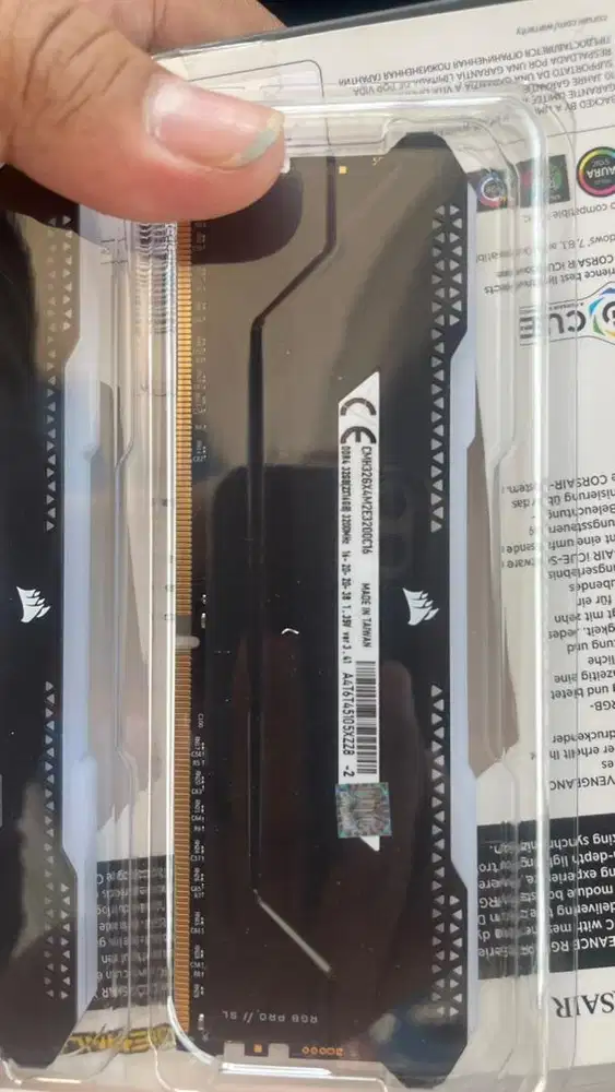 RAM CORSAIR VENGEANCE RGB 16GBX2 32GB