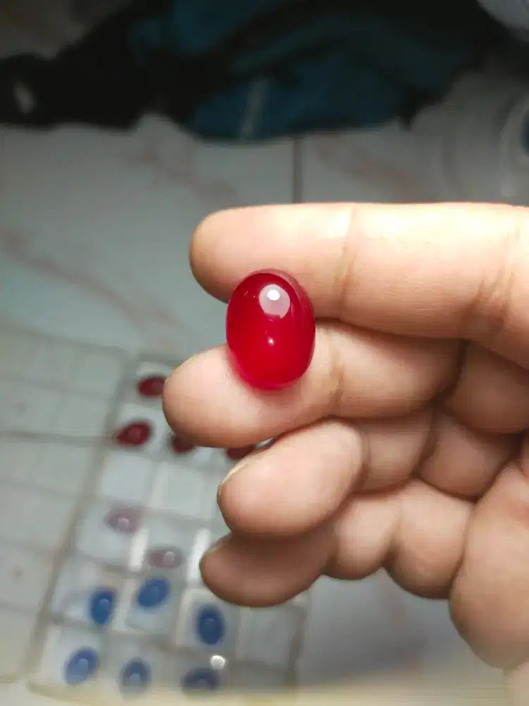 Natural Red Chalcedony Dim.19.5x14.6x8.8 Mewah