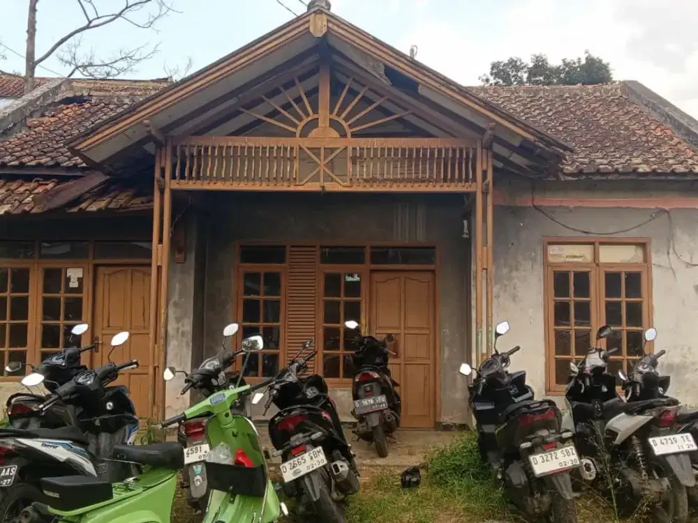 Dijual Rumah hitung tanah Jalan kamarung kota Cimahi