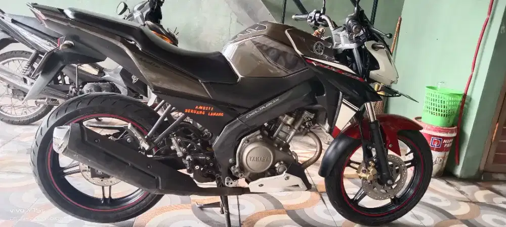 Jual motor vexsen  2018 ss lengkap mesin aman
