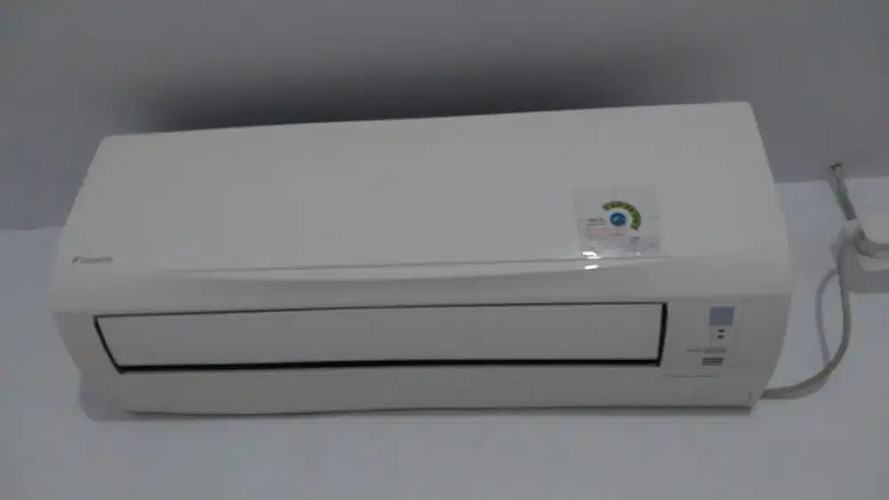 Jual ac daikin bekas 3/4 pk