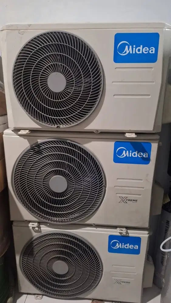 AC MIDEA MASIH GRESS