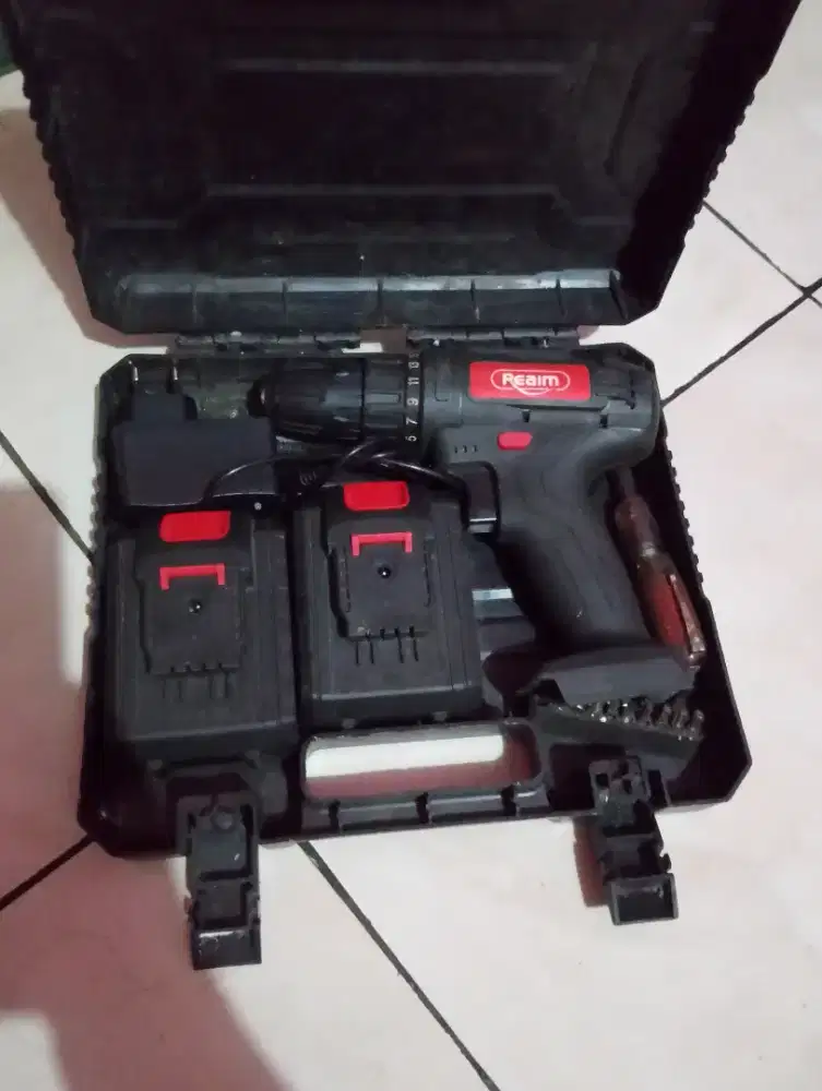 Jasa bongkar/pasang Lemari,mj.kantor,rak tv,mj.rias dll