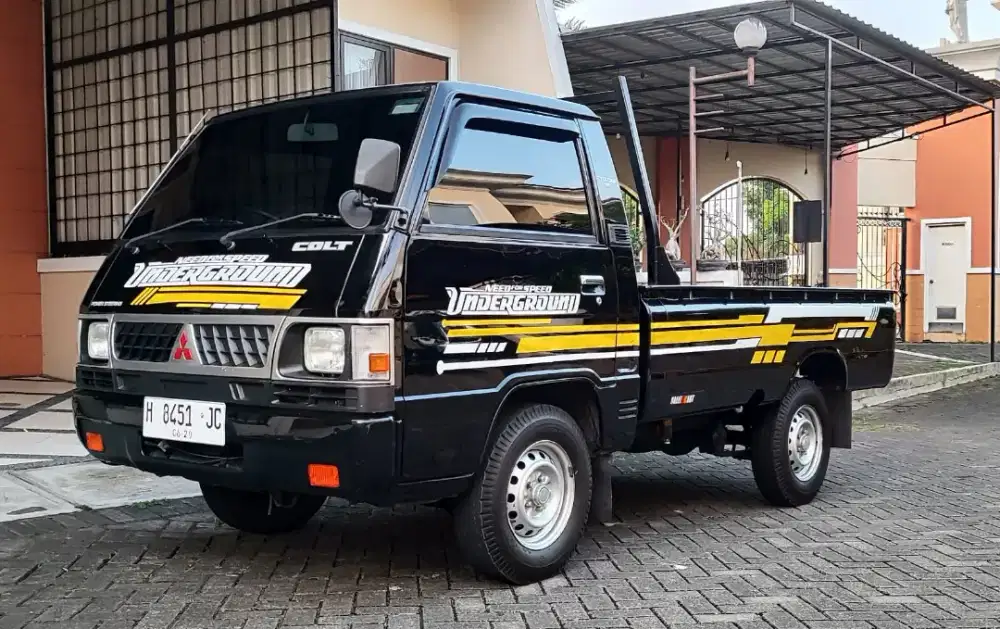 Dijual L300 solar 2019 FLAT DECK terawat / L 300 plus AC