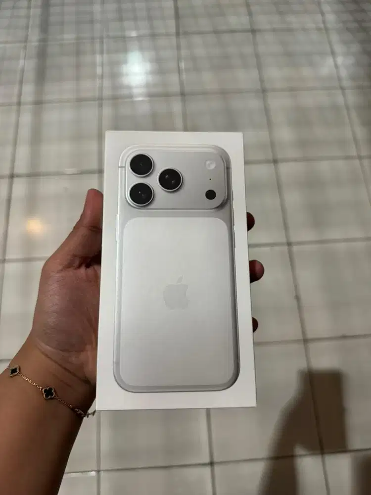 IPHONE 17 PRO 256GB 512GB