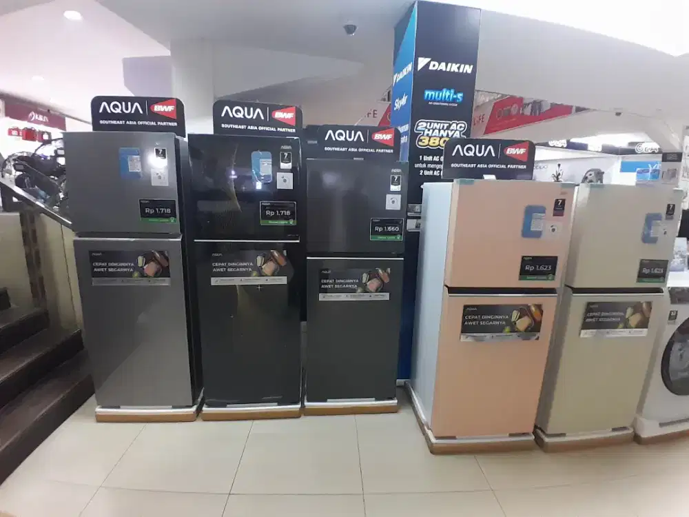KULKAS AQUA PROMO CREDIT BUNGA 0% FREE 2KALI CICILAN