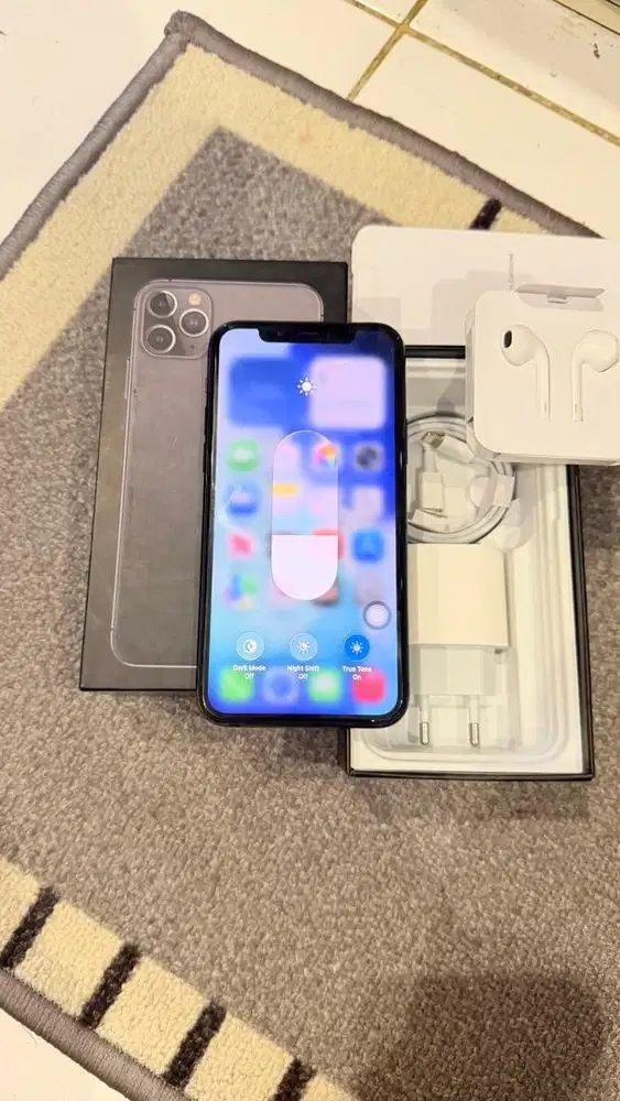 Iphone 11 Pro 256GB Grey Lengkap Terdaftar