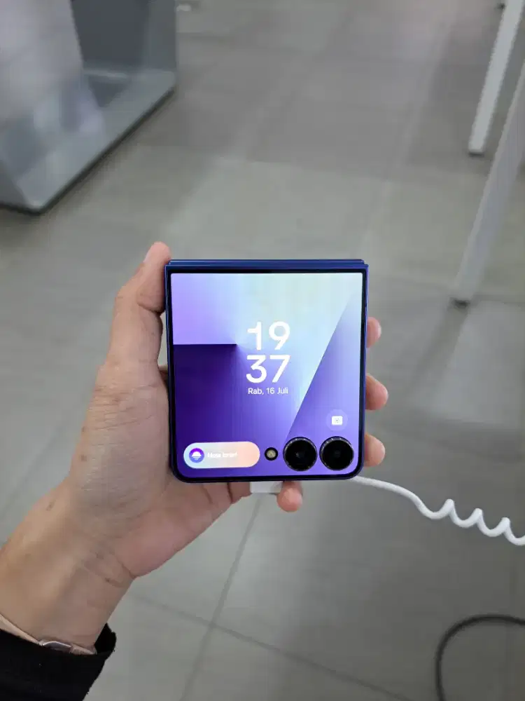 GALAXY Z FLIP7 GRATIS BUDS3FE , PROMO CICILAN 0% BISA TUKAR TAMBAH