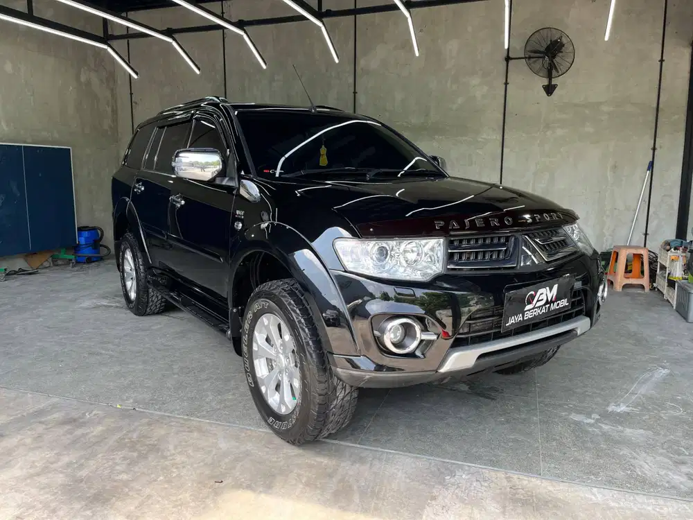 MISTUBISHI PAJERO SPORT DAKAR VGT 2.5 AT 2015