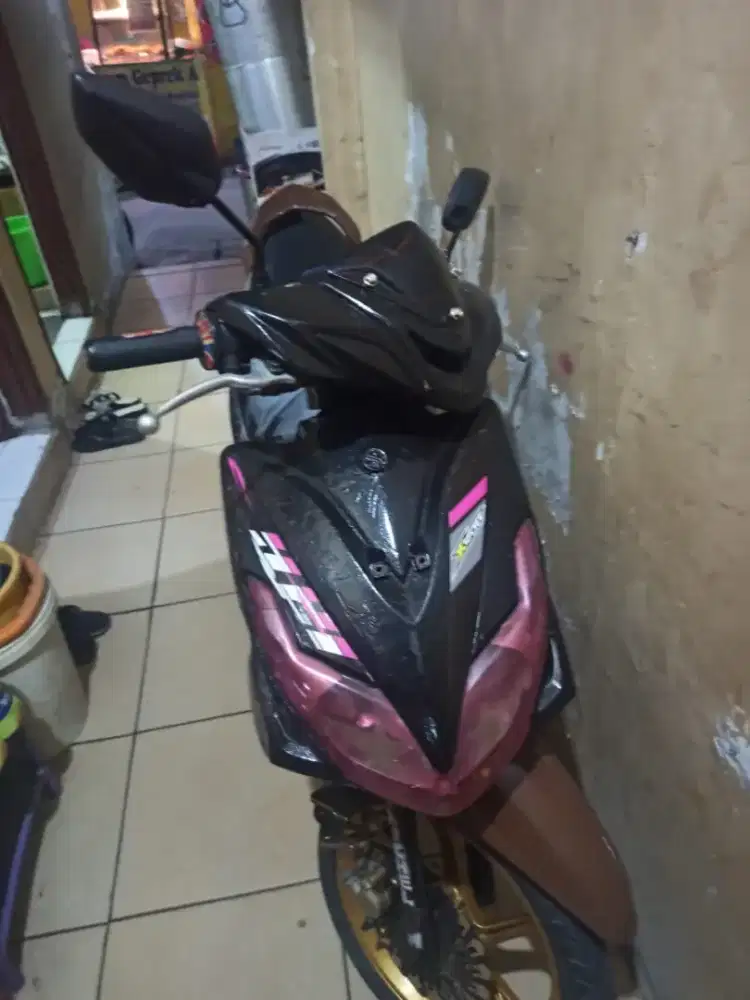 Jual aja gan xeon karbu 2010 surat bpkb+stnk(foto copy)